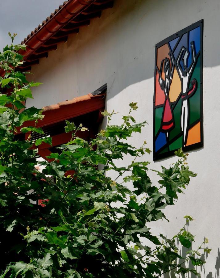 Auberge Trabenia Ascain Exteriér fotografie