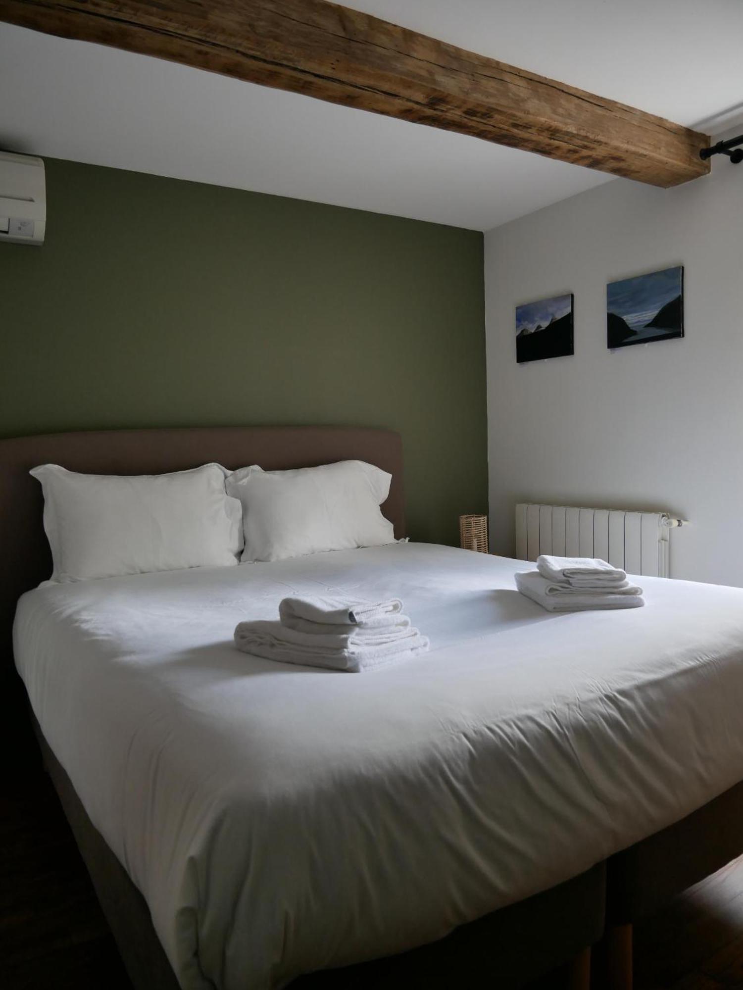 Auberge Trabenia Ascain Pokoj fotografie